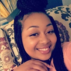 Meet your Posher, Landri